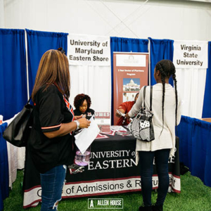 College Fair_026